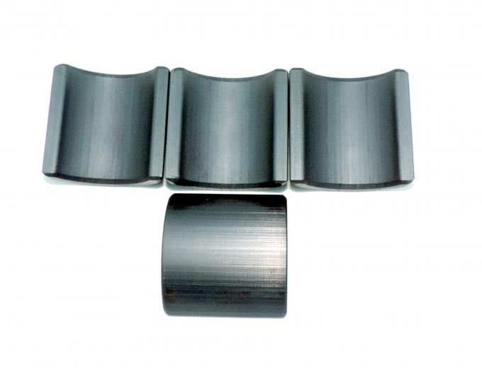 Certificazione permanente di tolleranza IATF16949 dei magneti 0.05mm della ferrite dell'ARCO